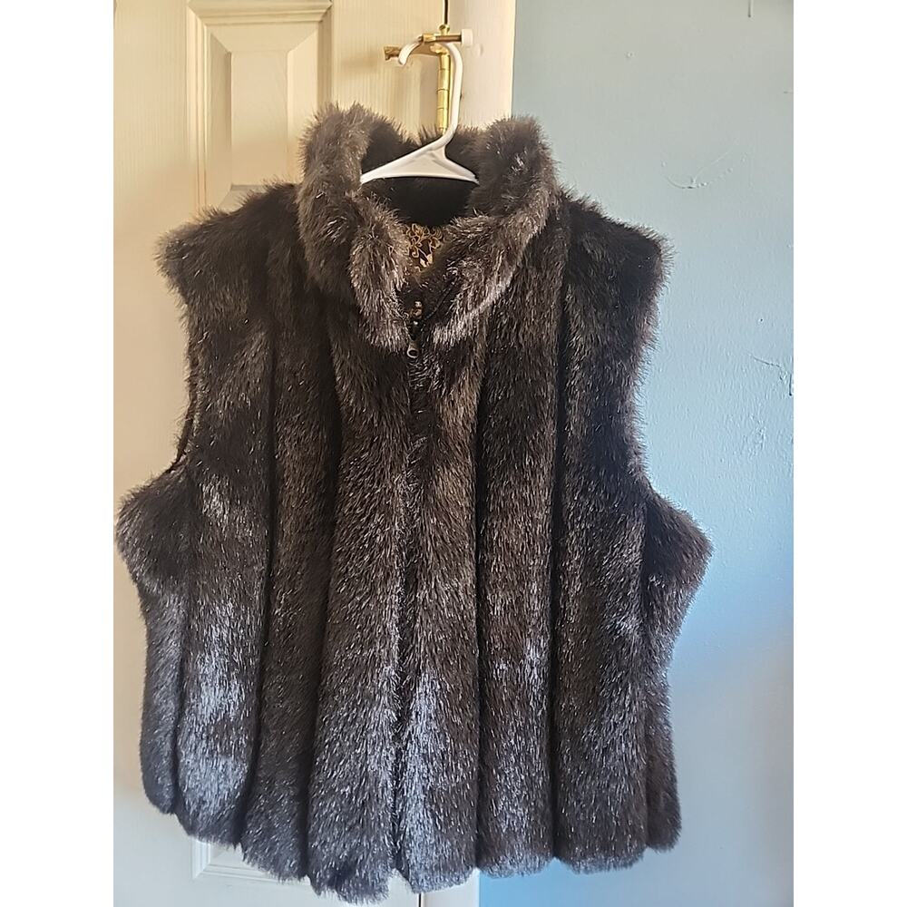 Milon Women Black Faux Fur Vest XL